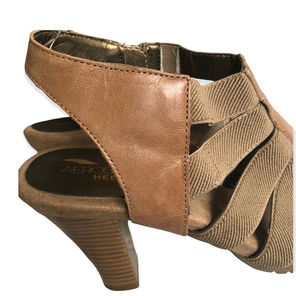 - AEROSOLES Tan heels shoes Sandals women’s Sz 7.5 - Picture 3 of 7